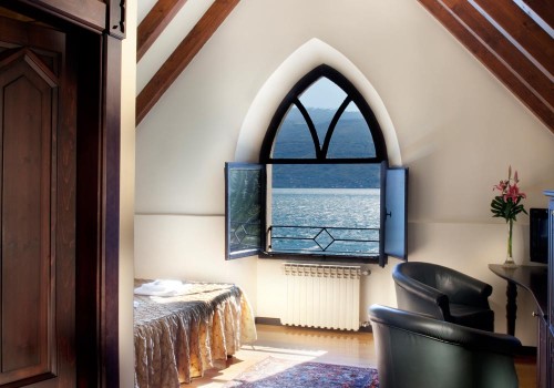 Fascino the Manor no. 17 - Lake VIew