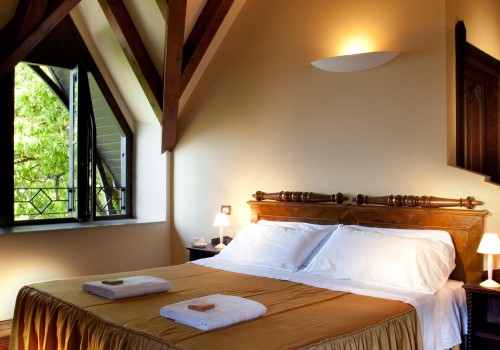 Fascino the Manor no. 15- Lake VIew