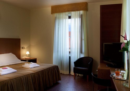 Canfora in Tower no. 25 - Garden View